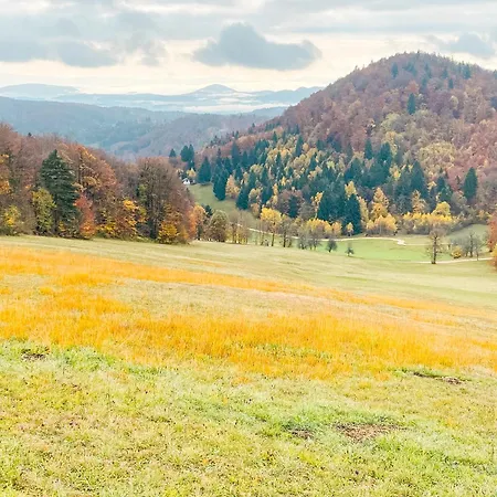 بيت للعطل Koca Odmev Obolno Ivancna Gorica